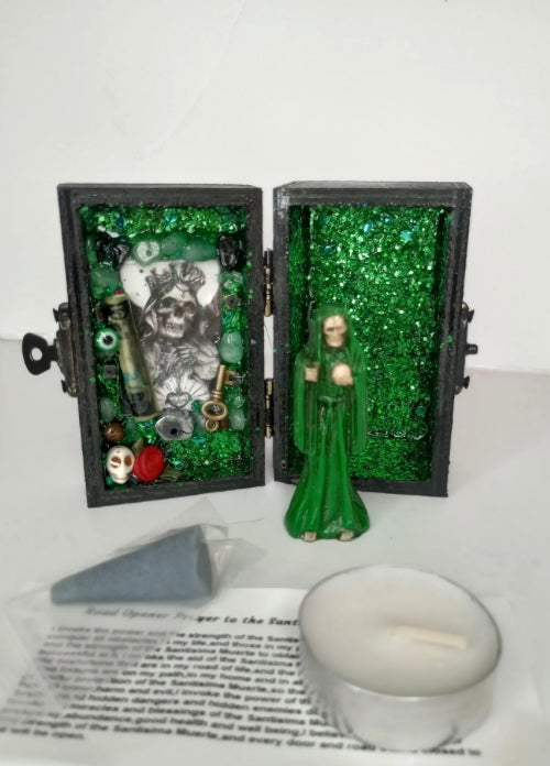 "💚 Green Santa Muerte Curated Box — Money, Abundance & Prosperity""💚 Caja Curada de la Santa Muerte Verde — Dinero, Abundancia y Prosperidad"